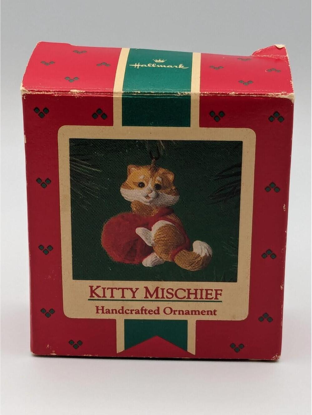 Hallmark Keepsake Kitty Mischief 1985, Vintage Christmas Ornament